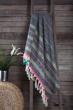 Cutted Diamond Peshtemals