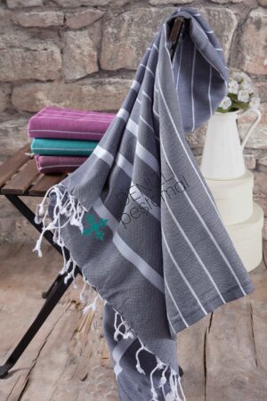 Narcissus Peshtemals