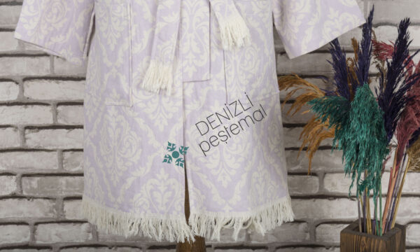 Damask-Kimono-Robe-2.jpg